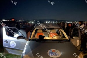 Θεσσαλονίκη: Ξαναχτύπησε "Θεματοφύλακας του Συντάγματος" - Εισέβαλε σε ΚΕΠ για έλεγχο