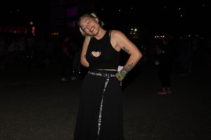 Πηνελόπη Αναστασοπούλου: Κόβει την ανάσα στο Instagram - Ποζάρει topless και εντυπωσιάζει με τα ράστα μαλλιά [Εικόνες]