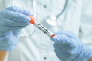 Κορονοϊός - Θάνατος 35χρονου: "Δεν έπινε, δεν κάπνιζε, ήταν υγιής" λέει η οικογένεια [βίντεο]