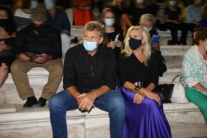 Χώρισαν ο Απόστολος Γκλέτσος και η επιχειρηματίας Ιζαμπέλα Αρβανίτη - Οι σπάνιες κοινές εμφανίσεις τους - εικόνα 4