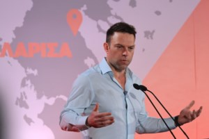 Καταγγελία για βουλευτή της ΝΔ: Απείλησε καθηγητή ιδιωτικού σχολείου λόγω χαμηλών βαθμών του γιου του - "Θα σε τελειώσω"