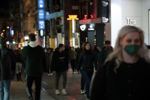 Έρχεται το τέλος των μέτρων; Στο τραπέζι άμεση άρση περιορισμών - Πότε βγαίνουν οι μάσκες - εικόνα 2