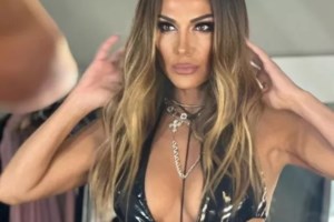 Πηνελόπη Πιτσούλη: Οι άνθρωποι με παραπάνω κιλά με ενοχλεί να βάζουν κοντά μπλουζάκια, πονάνε τα μάτια μου