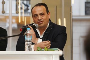 Βασίλης Ζούλιας: Έκανα σκληρή χρήση ναρκωτικών για 7 χρόνια - Μετά από τόσες απόπειρες αυτοκτονίας... - εικόνα 2