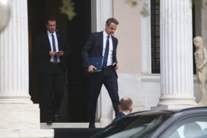 Διάγγελμα Πούτιν: Αναγνώρισε την ανεξαρτησία Ντονέτσκ και Λουγκάνσκ - "Η Ουκρανία είναι αποικία των ΗΠΑ με ένα καθεστώς "μαριονέτα""