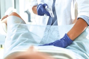 Τραγωδία στη Ρόδο: Νεκρή 18χρονη τουρίστρια - Έπεσε από ταράτσα βίλας που έμενε με φίλους της