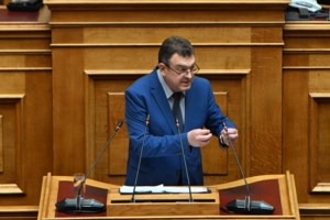 Ζητάει και τα ρέστα ο βουλευτής της Νίκης που "βανδάλισε" πίνακες στην Εθνική Πινακοθήκη: Καταπατήθηκαν τα ιερά και όσια