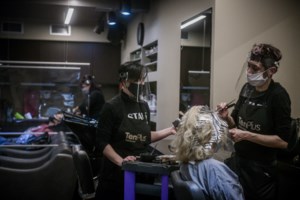 Βατόπουλος: Αν πάει καλά το λιανεμπόριο, θα μπορούμε να εξετάσουμε και την εστίαση - εικόνα 2