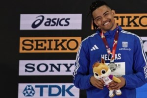 Εμμανουήλ Καραλής: Πλήθος αθλητών και καλλιτεχνών στην παρουσίαση του βιβλίου - Παρών και ο Κυρ. Μητσοτάκης - εικόνα 4