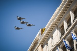 25η Μαρτίου: Όλα όσα θα δoύμε στη μεγάλη παρέλαση - Οι έφιπποι, τα τιμώμενα πρόσωπα και η μοναδική γενική πρόβα [Βίντεο] - εικόνα 3