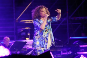 Ο Νίκος Μουρατίδης ισοπεδώνει τη Γλυκερία: "Έγινε φίρμα πατώντας στην Αλεξίου - Δούλευε παντού για να ξεχρεώνει ο άντρας της"