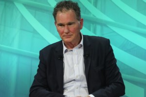 Το κυβερνητικό σχέδιο του ΠΑΣΟΚ σκιαγραφεί ο Ανδρουλάκης: Υπουργείο Made in Greece, angel visa, μείωση φόρων στους μισθούς - εικόνα 3