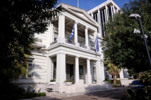 Σε κρίση η Λευκορωσία: Εντολή Λουκασένκο στον στρατό - "Υπερασπιστείτε την χώρα"