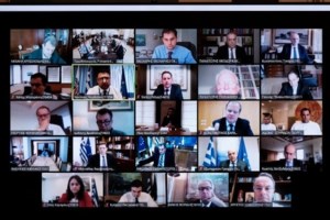 Μητσοτάκης για τα 32 δισ. της Κομισιόν : Δεν θα σκορπίσουμε τα χρήματα στους τέσσερις ανέμους με την ανεμελιά του νεόπλουτου