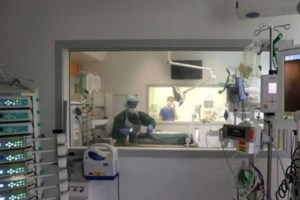 Κορονοϊός: "Όχι" Πλεύρη στην επαναφορά των μέτρων - Το κύμα της πανδημίας έχει ήδη κορυφωθεί