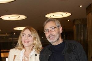 Παντρεύτηκαν Φωτεινή Αθερίδου και Κωνσταντίνος Μαγκλάρας: Βάφτισαν και τον γιο τους - Οι πρώτες εικόνες