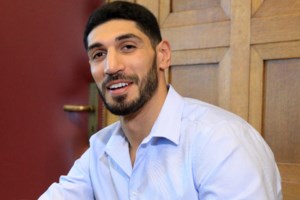 Καντέρ: Φοβάμαι για τη ζωή μου, ο Ερντογάν μια μέρα θα επιτεθεί στην Ελλάδα