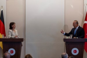 Ηχηρό "χαστούκι" στην Τουρκία: Η Μπέρμποκ "τα έψαλε" στον Τσαβούσογλου - "Σύνορα της Ευρώπης το Αιγαίο" - εικόνα 2