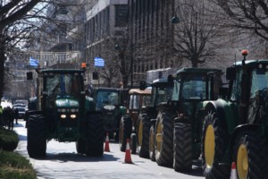 Μητσοτάκης σε Σακελλαροπούλου: Δικαιολογημένη σε μεγάλο βαθμό η διαμαρτυρία των αγροτών