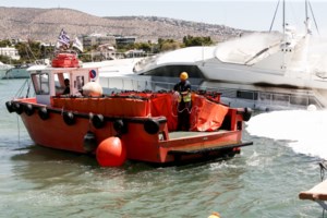 Τραγωδία ανοιχτά της Κρήτης: Νεκρά δύο παιδιά και μια γυναίκα σε ναυάγιο με μετανάστες - εικόνα 2