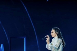 Eurovision 2022: Η ερώτηση δημοσιογράφου που έφερε σε δύσκολη θέση την Αμάντα Γεωργιάδη [Βίντεο]