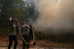 Πυρκαγιά σε μονοκατοικία στην Κοκκινιά