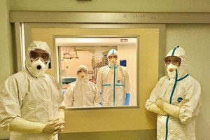 Συγκλονίζει ο Πετρούνιας: Τρεις μήνες ήμουν σε ημιαναπηρία, όλα τα τράβηξε η Βασιλική