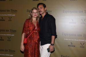 Δανάη Μιχαλάκη: Ο ξέφρενος χορός της στον πέμπτο μήνα εγκυμοσύνης [Βίντεο]