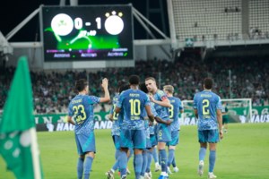 Αγιαξ- Παναθηναϊκός 13-12 πεν. (0-1): Λύγισε στο θρίλερ μετά από... 34 πέναλτι- Ο Τετέ του έδωσε παράταση ζωής στο 89΄