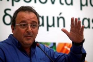 Εβαλαν φωτιά σε αντισηπτικό εν ώρα μαθήματος σε σχολείο: Εντρομοι με πυροσβεστήρες έτρεχαν οι καθηγητές - εικόνα 2