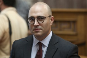 Μπογδάνος με αφορμή την Αγ. Μαρίνα: Απομόνωση και απέλαση για όσους μετανάστες επιτίθενται σε γυναίκες