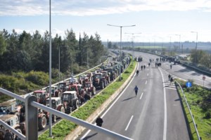 ΠΑΣΟΚ: Η σιωπή της κυβέρνησης στις αποκαλύψεις στη δίκη του Predator είναι αποκαλυπτική της ενοχής της