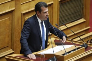 Πλεύρης για μετανάστη σε Εύζωνες: Καμία ανοχή σε τέτοιες συμπεριφορές - Διεκόπη η εξέταση της αίτησης ασύλου του