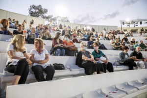 Τέλος η απαγόρευση νυχτερινής κυκλοφορίας και τα self test για εμβολιασμένους: Τι ισχύει από σήμερα