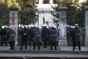 Επέτειος Πολυτεχνείου: Παρά το lockdown και την απαγόρευση, ο Ρουβίκωνας καλεί σε συγκέντρωση τη 17η Νοεμβρίου
