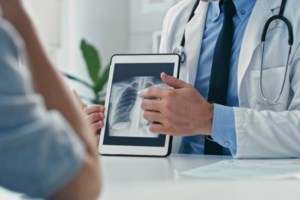 Μιλένα Αποστολάκη για ασφάλιστρα υγείας: Η τροπολογία της ΝΔ δεν αγγίζει το πρόβλημα των αυξήσεων