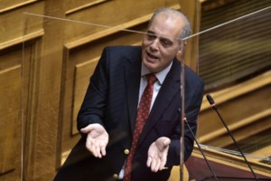 Πρόταση δυσπιστίας: Γιατί έλειπαν από τη Βουλή Καραμανλής, Σαμαράς και Χατζηδάκης - εικόνα 2