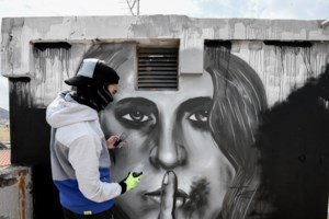 Νέα δεδομένα για τη μετάλλαξη του κορονοϊού:  Πιθανός ανασυνδυασμός από δύο διαφορετικά είδη