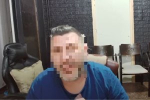 Βίντεο ντοκουμέντο: Τα βασανιστήρια του 42χρονου Youtuber σε δύο άτομα με αναπηρία - Τους χτυπούσε ακόμα και με taser