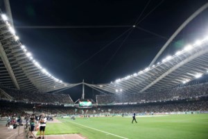 "Έχετε ακούσει το ανέκδοτο με τον σκύλο...": O Αλαφούζος "κρεμάει στα μανταλάκια" τον Βρούτση για τα μέτρα στα γήπεδα