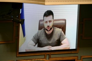 Μαριούπολη: Οι Ουκρανοί εκτιμούν ότι οι θαμμένοι άμαχοι στον ομαδικό τάφο φτάνουν τους 9.000 - εικόνα 2