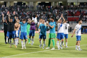 "Έγραψε" Ιστορία στη Μαδέιρα ο Τσαπατάκης: Η "χρυσή" κούρσα του Έλληνα κολυμβητή [Βίντεο]