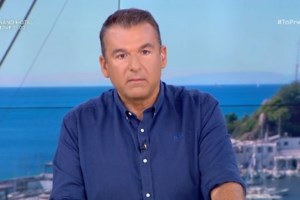 "Αδειάζει" Λιάγκα η Πυροσβεστική: "Σβήσαμε τη φωτιά με έναν πυροσβεστήρα, ήταν μικρή"- "Ολική καταστροφή" είπε ο παρουσιαστής