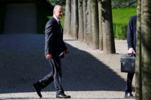 Αντίποινα Πούτιν στον "λιποτάκτη" αντιπρόεδρο της Gazprombank: "Εξαφανίστηκαν όλα τα λεφτά μου"