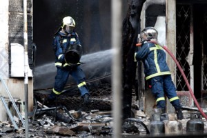 Πυρκαγιά στη Ροδόπη: Στη μάχη 35 πυροσβέστες, δύο αεροσκάφη και ένα ελικόπτερο στην περιοχή Μίσχος