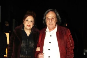 Η Ελένη Μενεγάκη θέλει... καλοκαιράκι - Οι φωτογραφίες της σε "summer mood"
