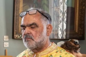 "Ξύπνα παπά, ξύπνα λαέ": Το τελευταίο "αντίο" στον παπα-Τσάκαλο - "Έπαιρνε από τον πλούσιο, έδινε στον φτωχό" [βίντεο]