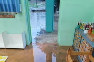 Ανοιξαν οι ουρανοί στην Αττική: Κεραυνοί, καταιγίδες και χαλάζι στο κέντρο της Αθήνας - Μήνυμα από 112 - εικόνα 3