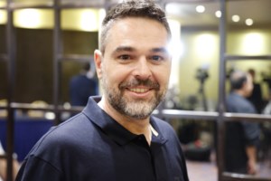 Γιάννης Σαρακιώτης: "Ανεξαρτητοποιούμαι, ήταν δύσκολη απόφαση"- Δεν παραδίδει την έδρα, δεν προσχωρεί αλλού... για την ώρα