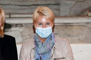 Παντρεύτηκε η παρουσιάστρια Κατερίνα Ζαγοραίου: Το γοργονέ νυφικό & το πάρτι στο Island [εικόνες] - εικόνα 5